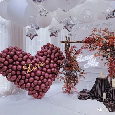 求婚现场气球艺术布置与舞台造型策划全攻略